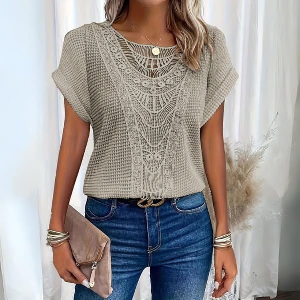 LUCIE - Vintage Lace Detail Top