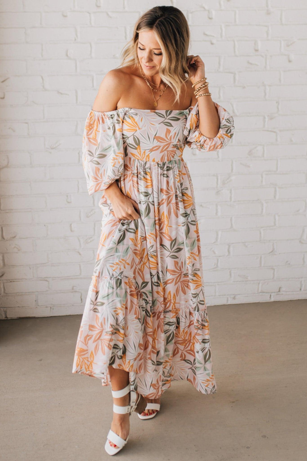 ELARA FLORAL MAXI DRESS