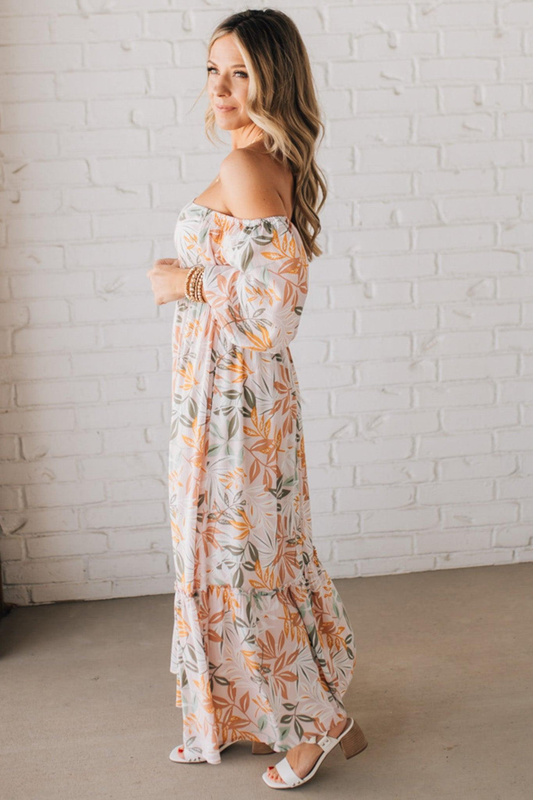 ELARA FLORAL MAXI DRESS
