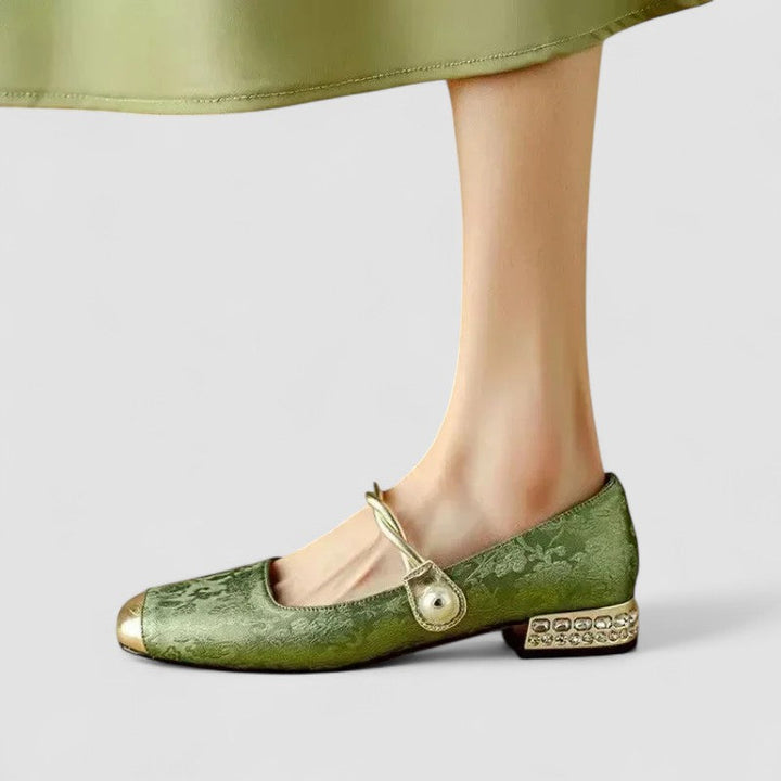 CLAIRA - Modern Classic Shoes