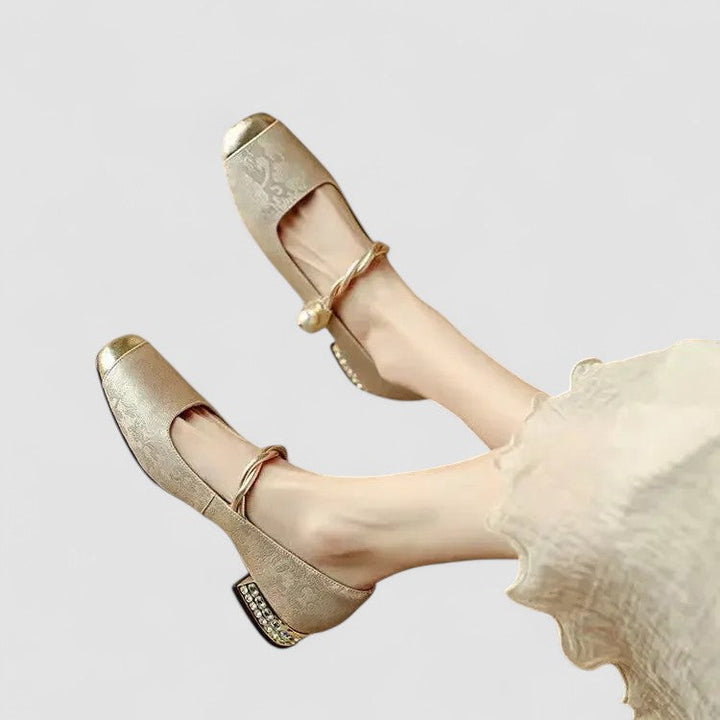 CLAIRA - Modern Classic Shoes