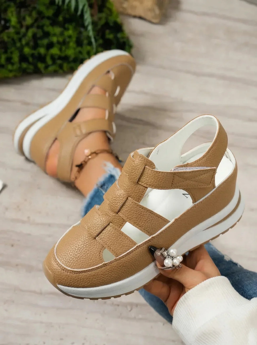 Dana - Women's Comfort Wedge Sandals